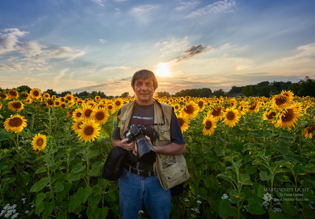 Wer strahlt am meisten? ;) Gut wenn man ein Stativ und eine zweite Kamera dabei hat. Ich staune immer wieder welchen Dynamikumfang sogar schon die Nikon D700 hatte...