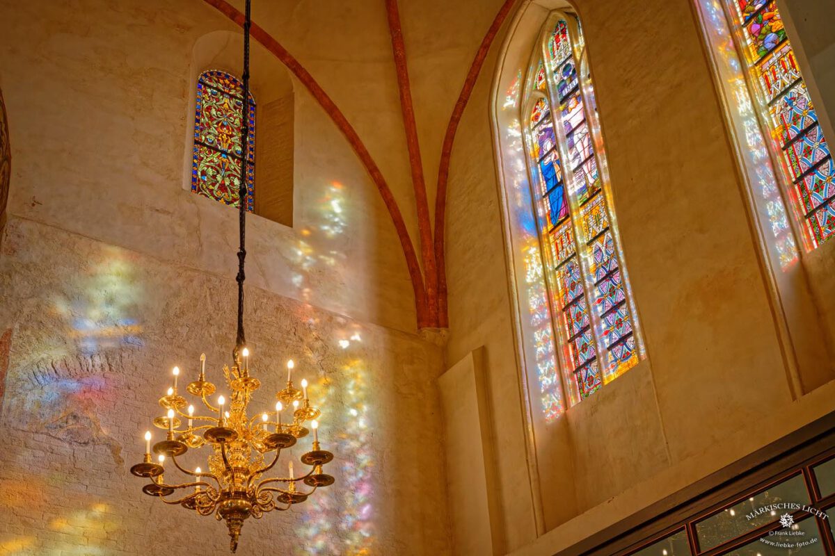 Im Schleswiger Dom. Lichtfloor.